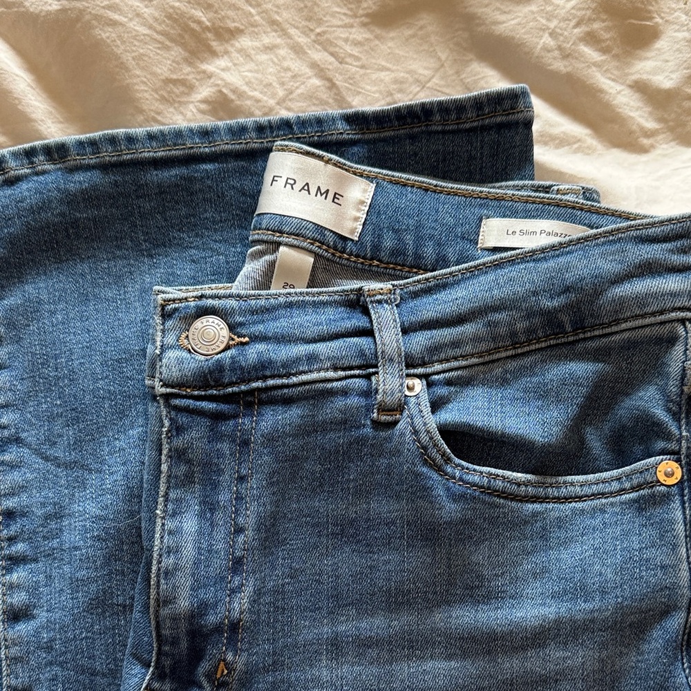 Frame Denim High-Rise Slim Palazzo Jeans in Medium Blue